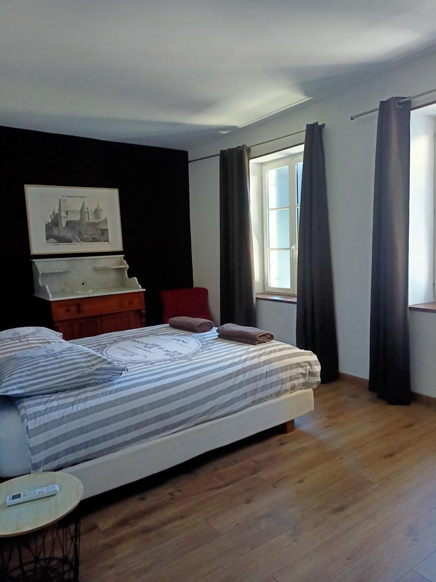 Un Gite Dans La Cite Carcassone Kültér fotó